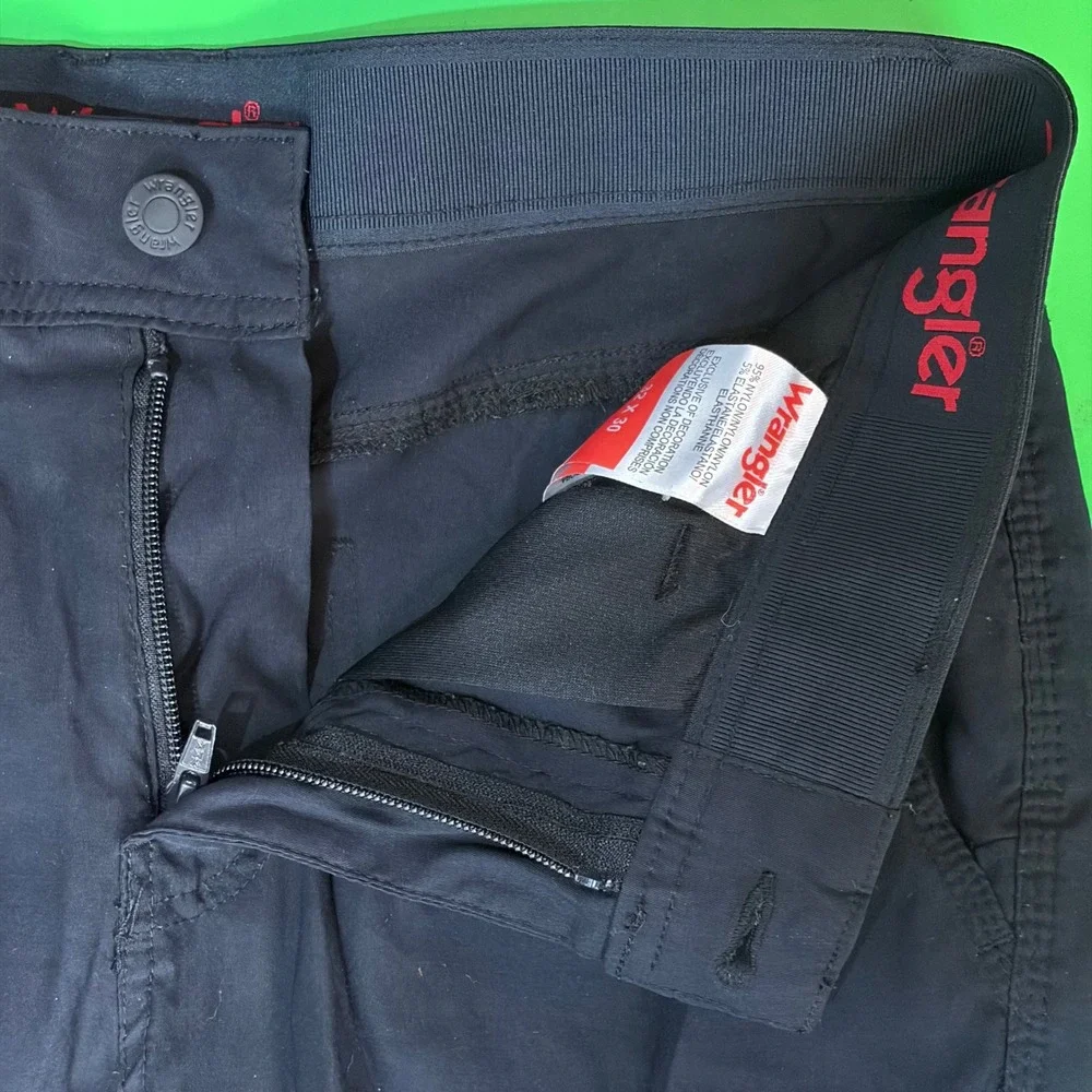 Wrangler Performance Cargo Pants Mens 32x30 Black Tech Utility Outdoor Trousers